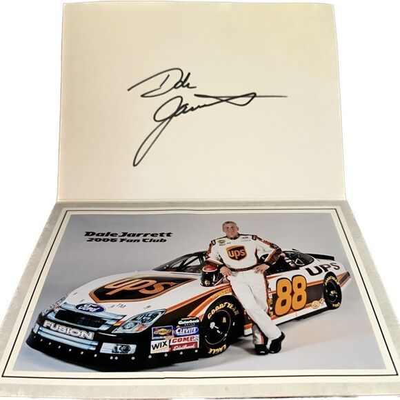 Dale Jarrett Fan Club‎ 2006 Autographed Post Card NASCAR - Picture 1 of 4